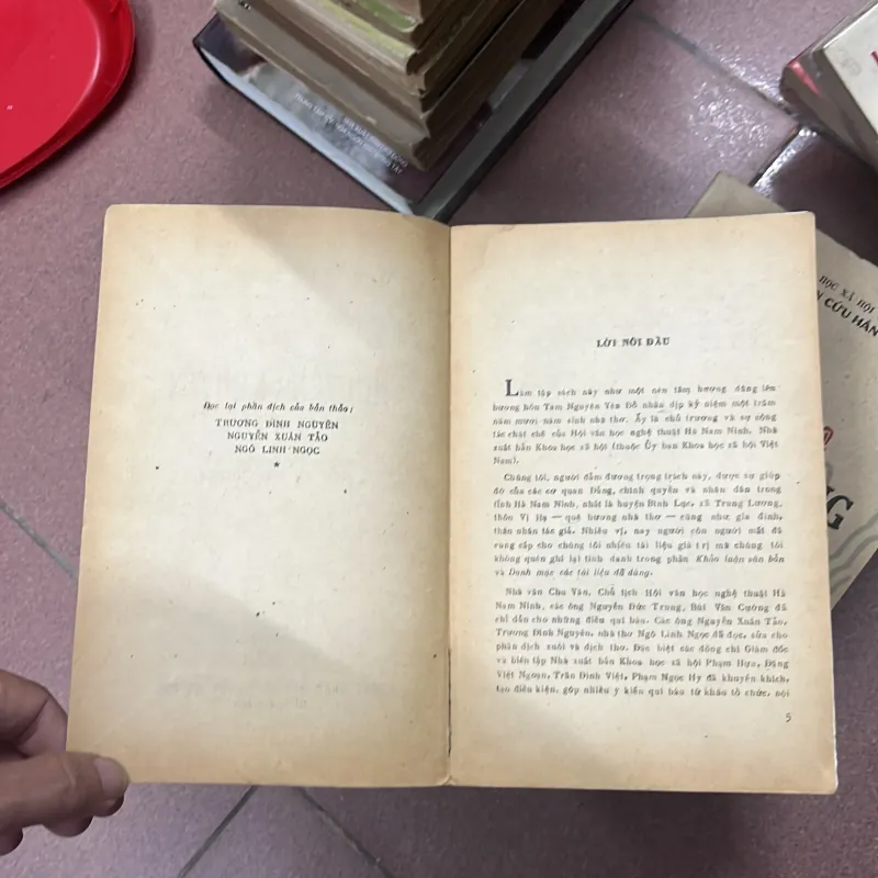 Nguyễn Khuyến tác phẩm 1037131