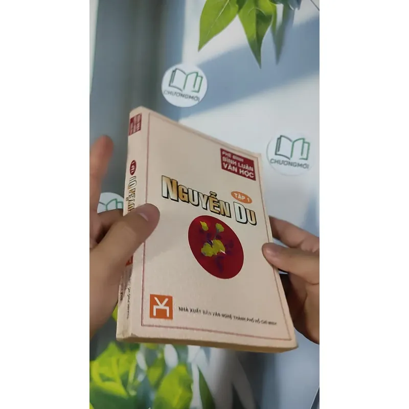 [XƯA] Nguyễn Du - Phê Bình Bình Luận Văn Học 1 (1998) - Vũ Tiến Quỳnh 798514