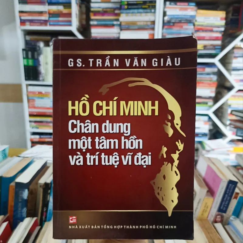 Hồ Chí Minh chân dung một tâm hồn và trí tuệ vĩ đại. 🌻 564238