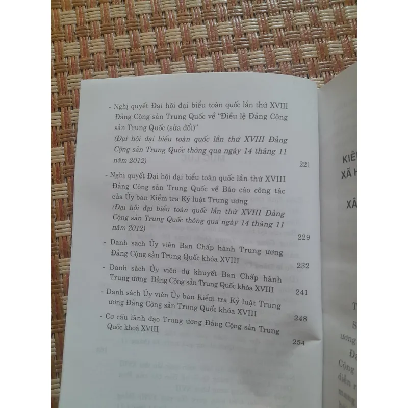 VĂN KIỆN ĐẠI HỘI XVIII TRUNG QUỐC 735926