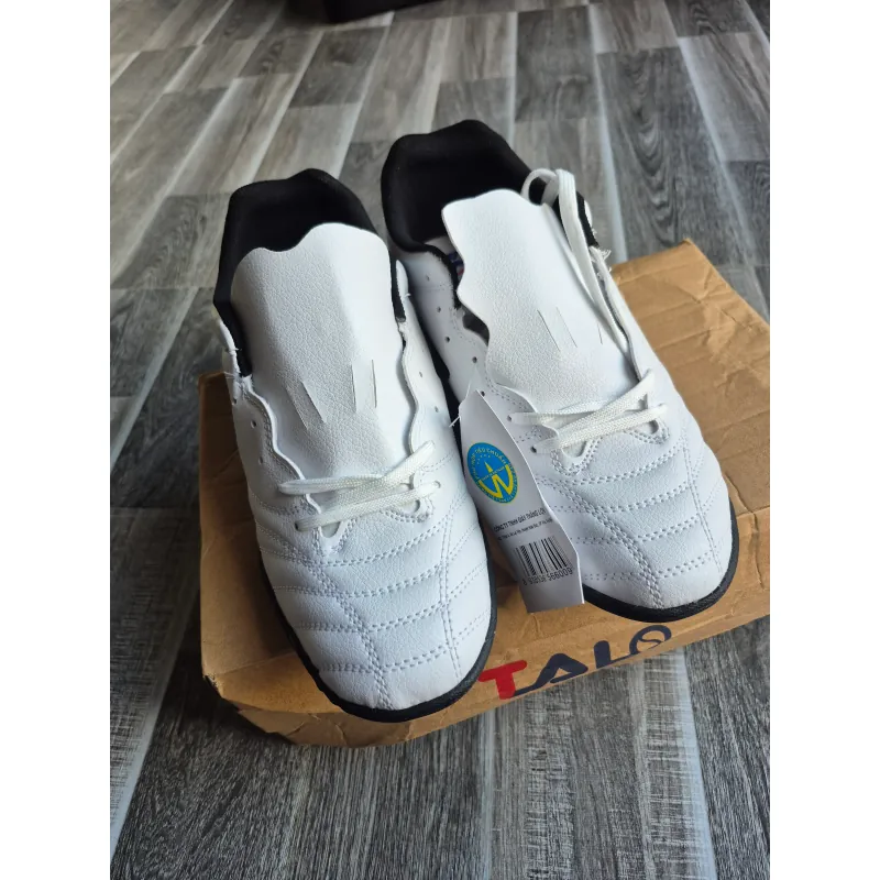 Pass giày mới Talo (chân 26cm) 930084