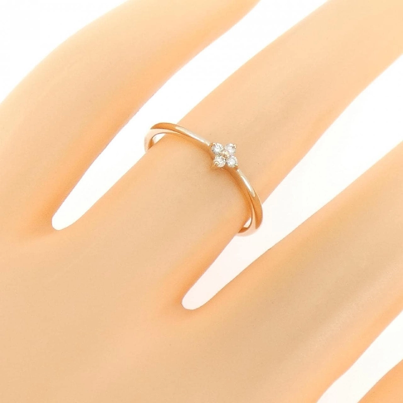 Nhẫn kim cương hoa K18PG 0.04CT 668111