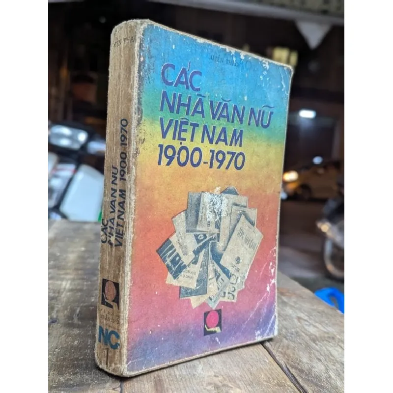 Các nhà văn nữ việt nam - Uyên Thao 604390