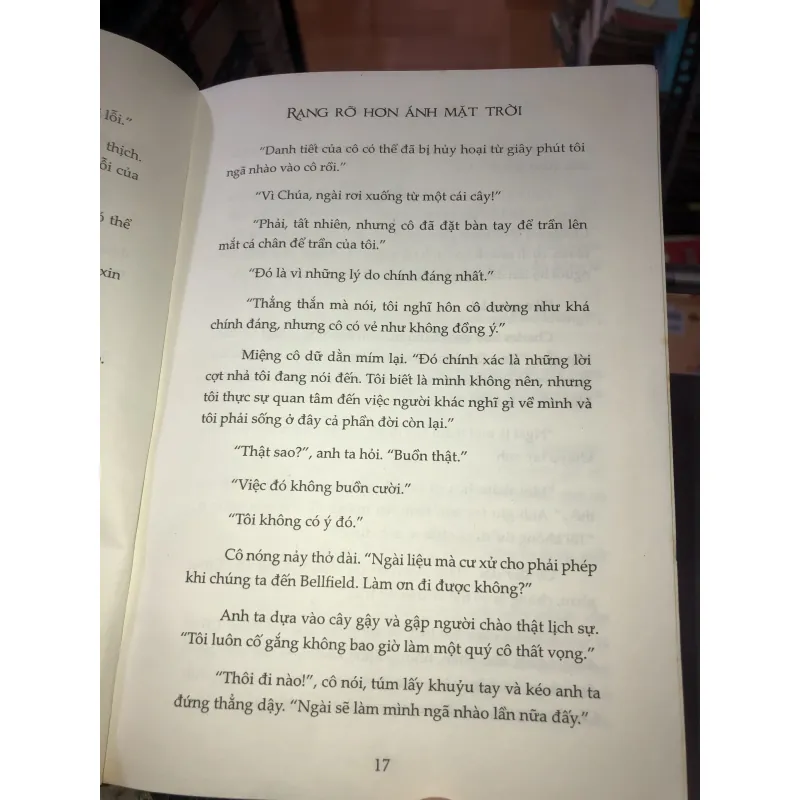 Rạng rỡ hơn anh mặt trời - Julia Quinn 1006359