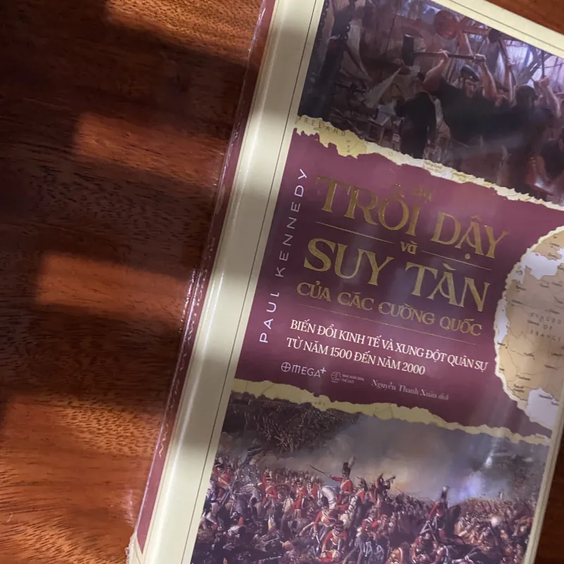 Sự trỗi dậy và suy tàn của các cường quốc  1005527