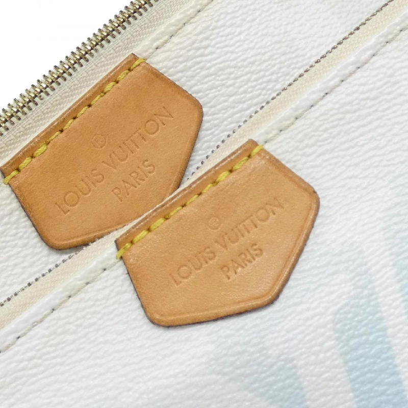 Túi xách vai Louis Vuitton By The Pool Multi Pochette Accessoires 2021SS M57633 611227