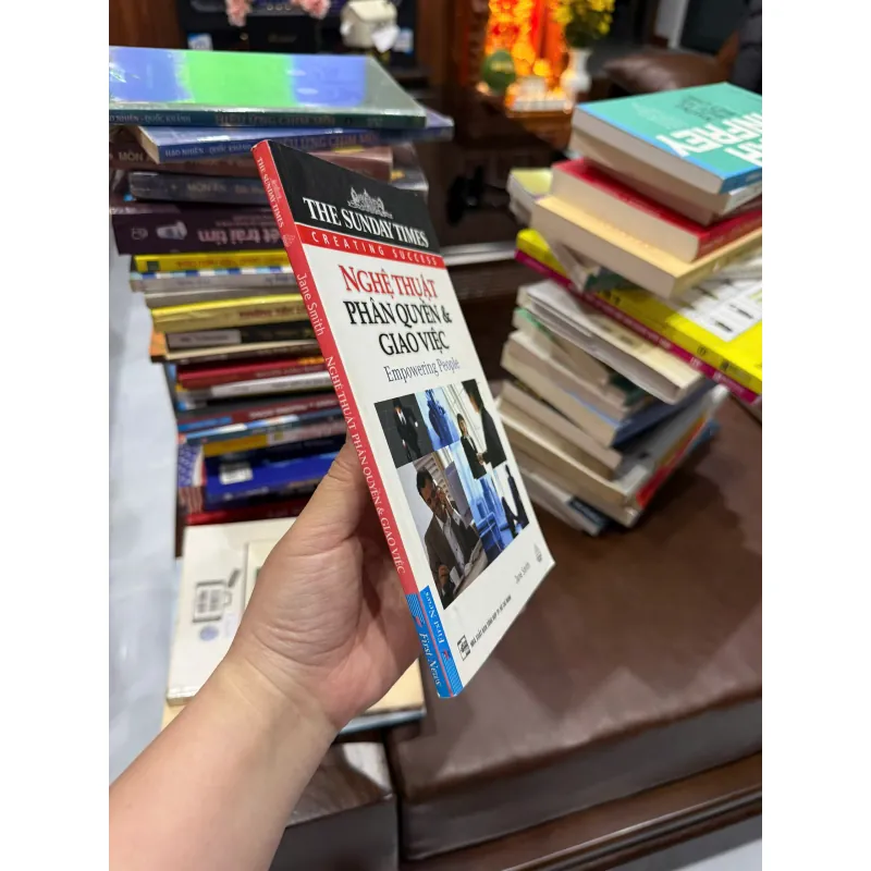 NGHỆ THUẬT PHÂN QUYỀN & GIAO VIỆC – The Sunday Times- K2 1000127