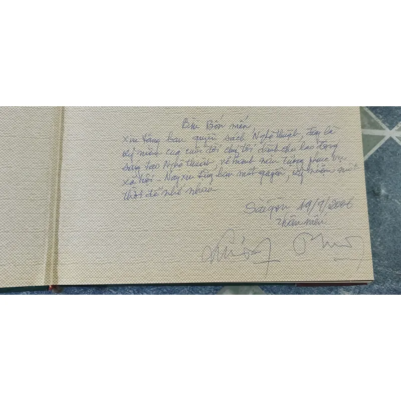 Tượng và Tranh - Lều Thị Phương & Vũ Trung Lương 781973