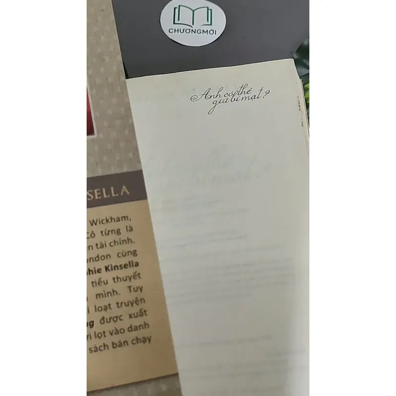 Anh Có Thể Giữ Bí Mật? (2012) - Sophie Kinsella 603335