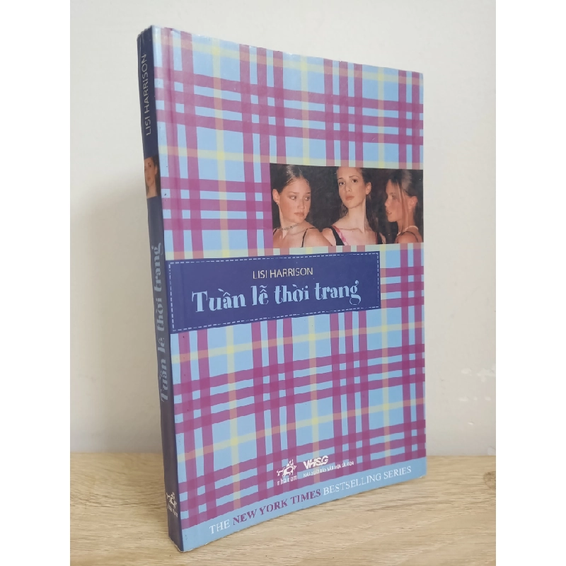 [Phiên Chợ Sách Cũ] Tuần Lễ Thời Trang (2009) - Lisi Harrison S1507 504716