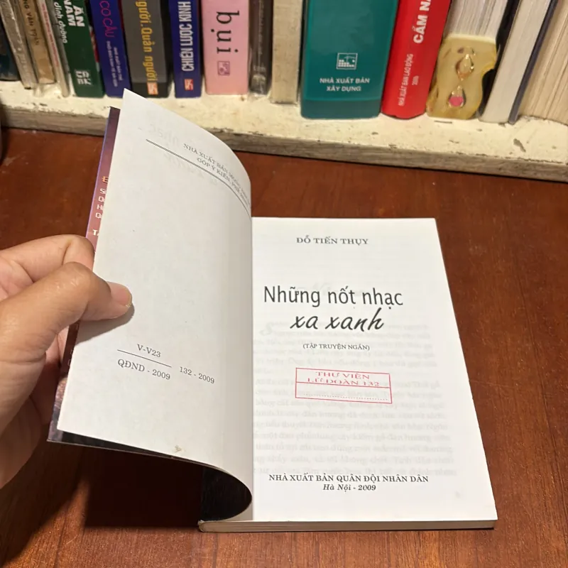 II Tập Truyện Ngắn: Những Nốt Nhạc Xa Xanh - Đỗ Tiến Thụy - 2009 785679