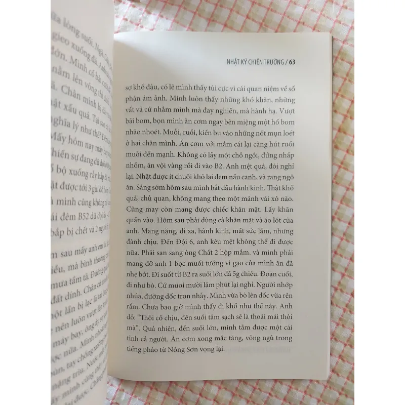 NHẬT KÝ CHIẾN TRƯỜNG - DƯƠNG THỊ XUÂN QUÝ • Sách Nhà Nước Đặt Hàng 751380