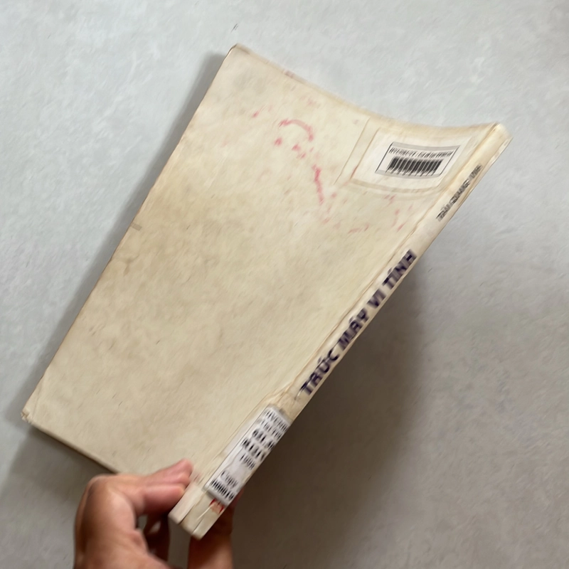 Cấu trúc máy vi tính - Trần Quang Vinh - 1998s 542423