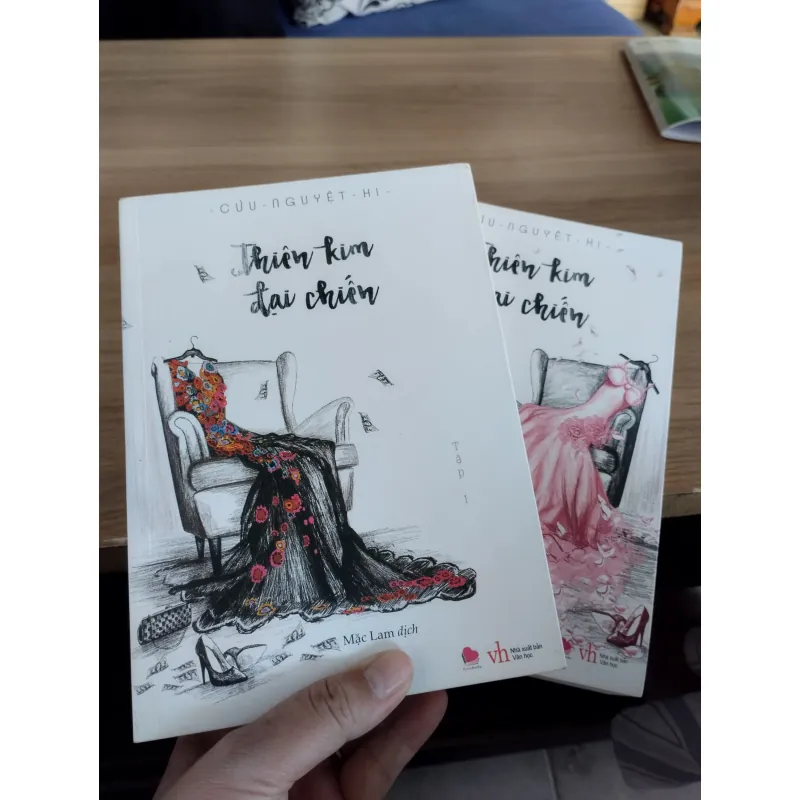 Sách "Thiên Kim Đại Chiến" là bộ tiểu thuyết ngôn tình hiện đại  997159