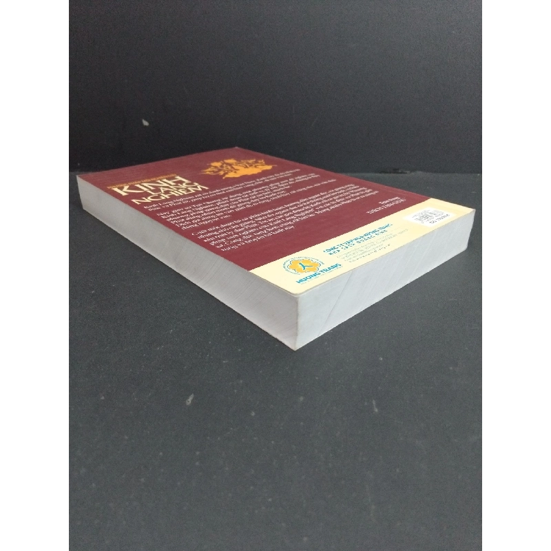 Phương pháp mới nghiên cứu Kinh Lăng Nghiêm mới 80% ố nhẹ tróc nhẹ gáy 2017 HCM2811 Tuệ Quang TÂM LINH - TÔN GIÁO - THIỀN 917581