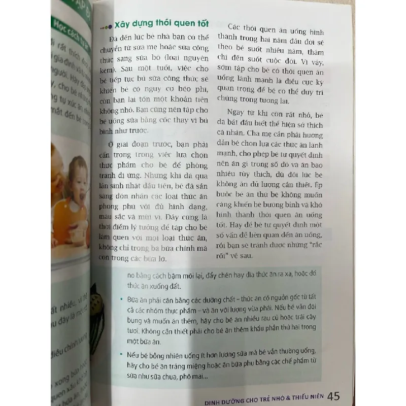 Dinh dưỡng theo độ tuổi - Lisa Hark, Darwin Deen 714473