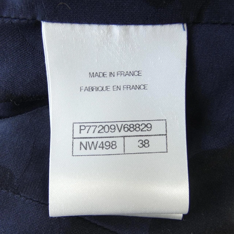 Áo khoác CHANEL - Hàng hiệu Authentic 825773