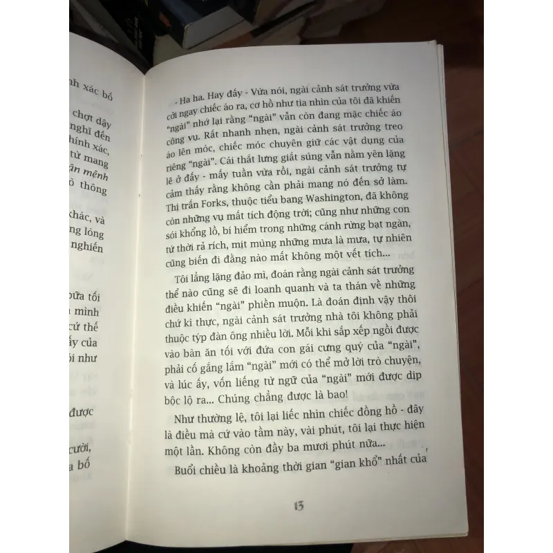 Nhật thực - Stephenie Meyer 996437