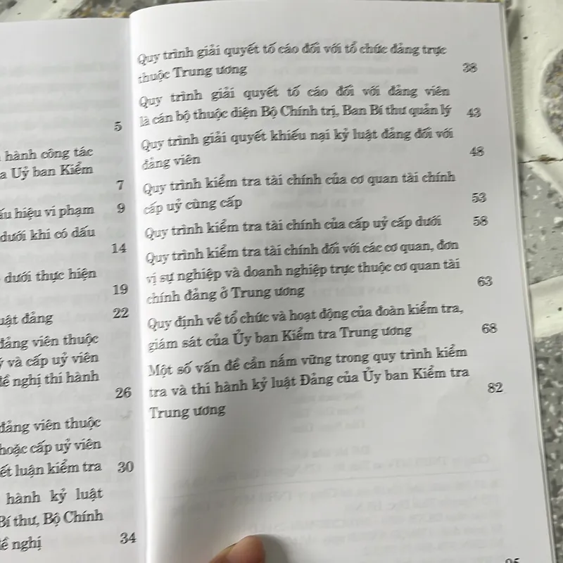 [luật- chính trị] Quy trình kiểm tra, kỷ luật Đảng - Uỷ ban Kiểm Tra Trung Ương 563205