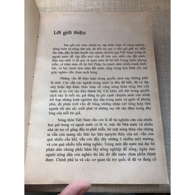 Làm gì cho nông thôn Việt Nam-Phạm Đỗ Chí và cộng sự 961399