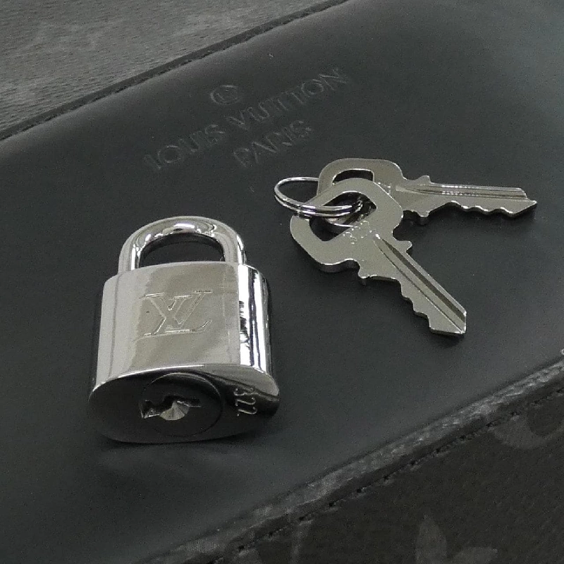 Túi Boston Louis Vuitton Monogram Eclipse Keepall Voyage M43038 615001