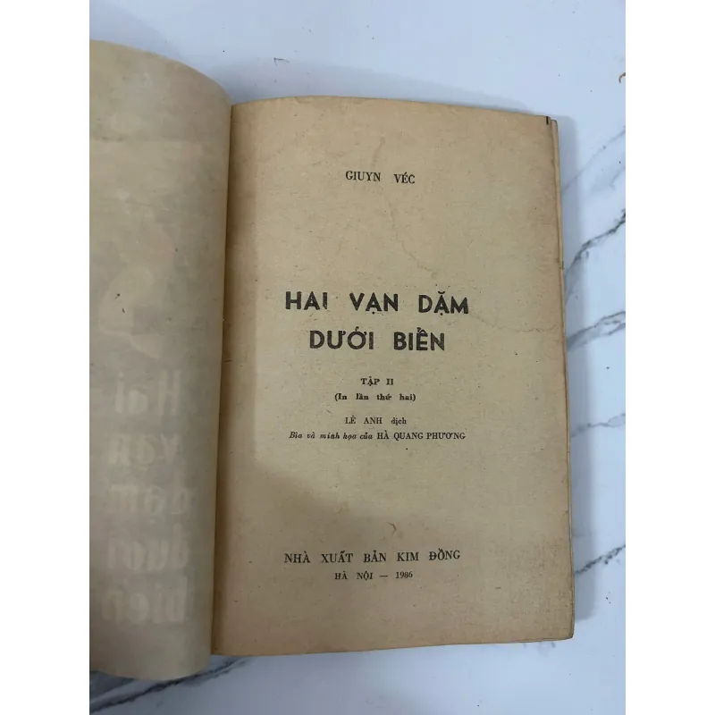 Hai vạn dặm dưới biển - Giuyn Véc (Jules Verne) 781208