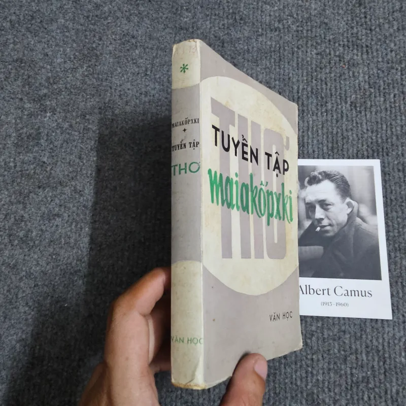 Tuyển tập Mayakovsky 974568