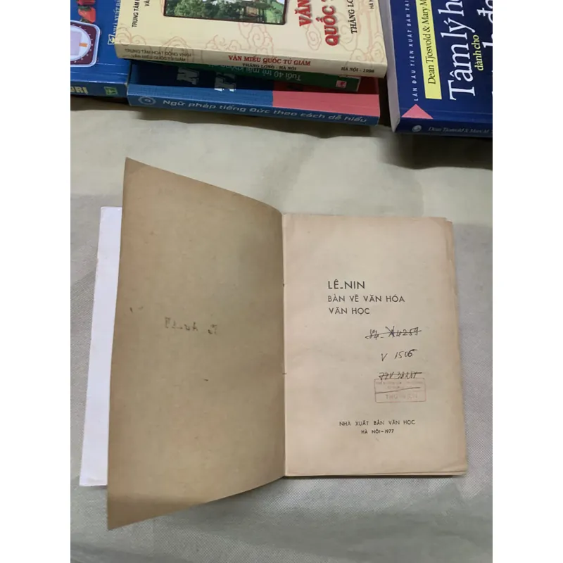 VẬT LÝ VUI TRỌN BỘ HAI TẬP - IA. I. PÊ-REN-MAN  739019