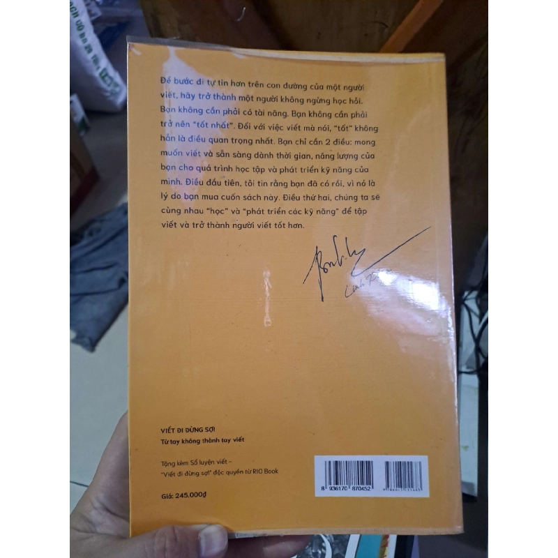 VIẾT ĐI ĐỪNG SỢ! từ tay không thành tay viết - Linh Phan KỸ NĂNG HCM1008 919880