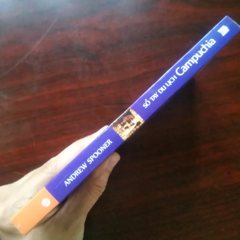 [Sách Văn Hóa Du Lịch] Sổ Tay Du Lịch Campuchia (Andrew Spooner) 994639