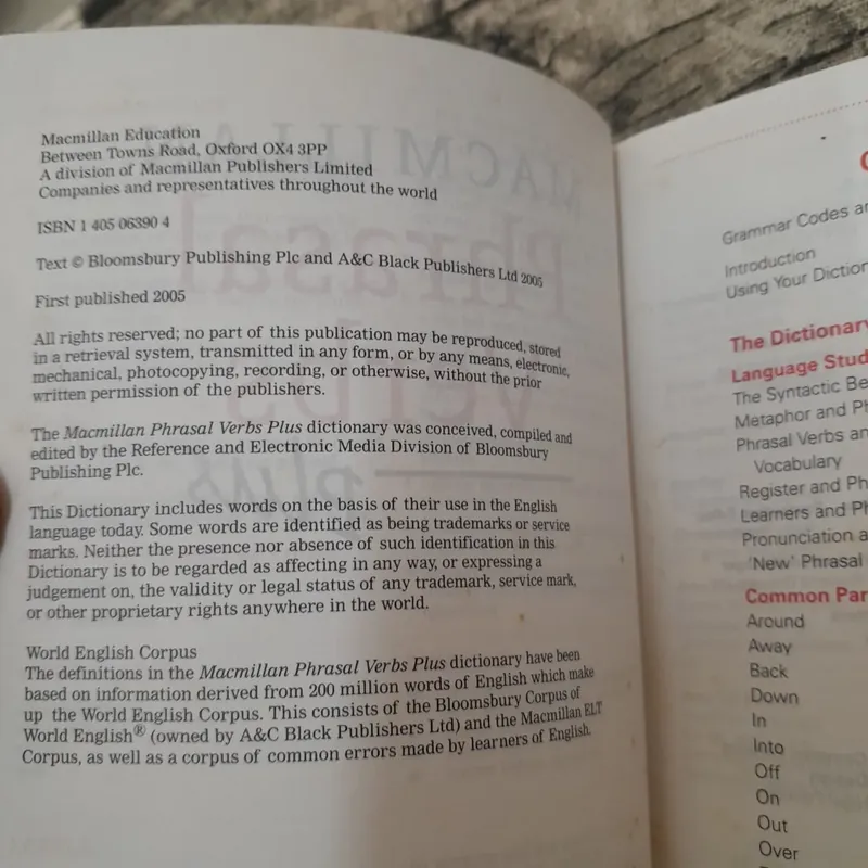 Macmilan. Phrasal Verbs Plus Dictionary. 706826