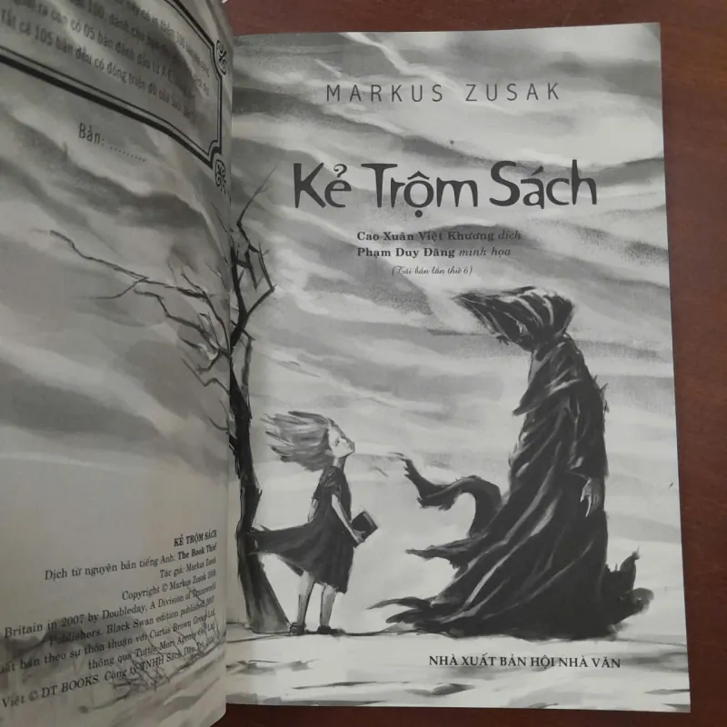 KẺ TRỘM SÁCH - MARKUS ZUSAK ( CAO XUÂN VIỆT KHƯƠNG DỊCH) 739665