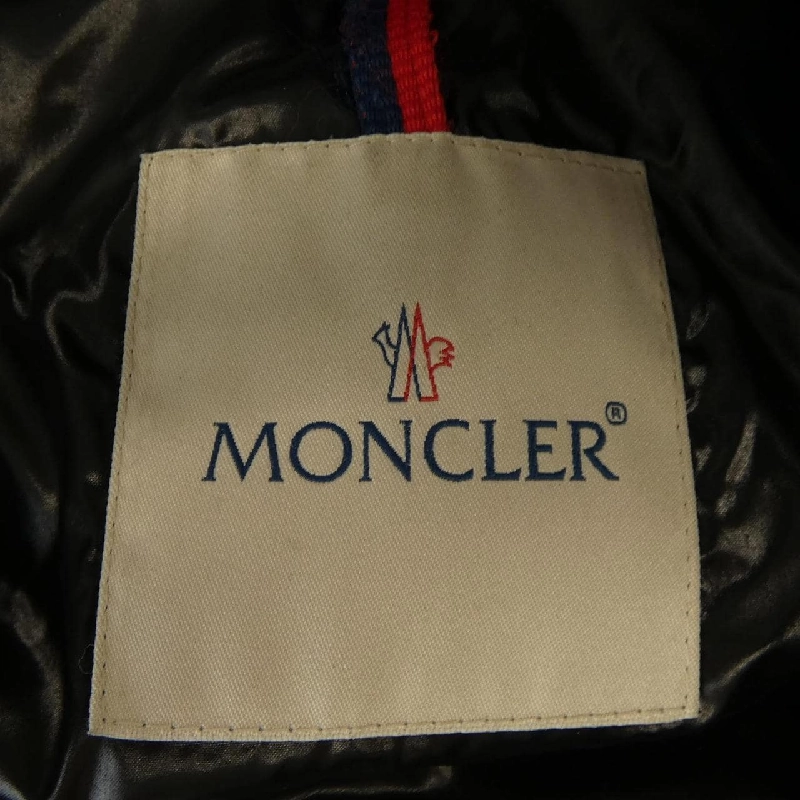Áo khoác lông vũ MONCLER BADY 632937