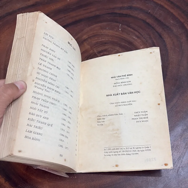 II Khảo Cứu Văn Học Việt Nam 1932•1945: Nhà Văn Phê Bình - Mộng Bình Sơn, Đảo Đức Chương 970741