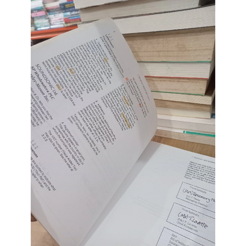 A HANDBOOK OF COMMERCIAL CORRESPONDENCE - A. Ashley 148950