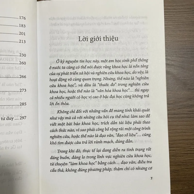 Đi vào nghiên cứu khoa học 933808