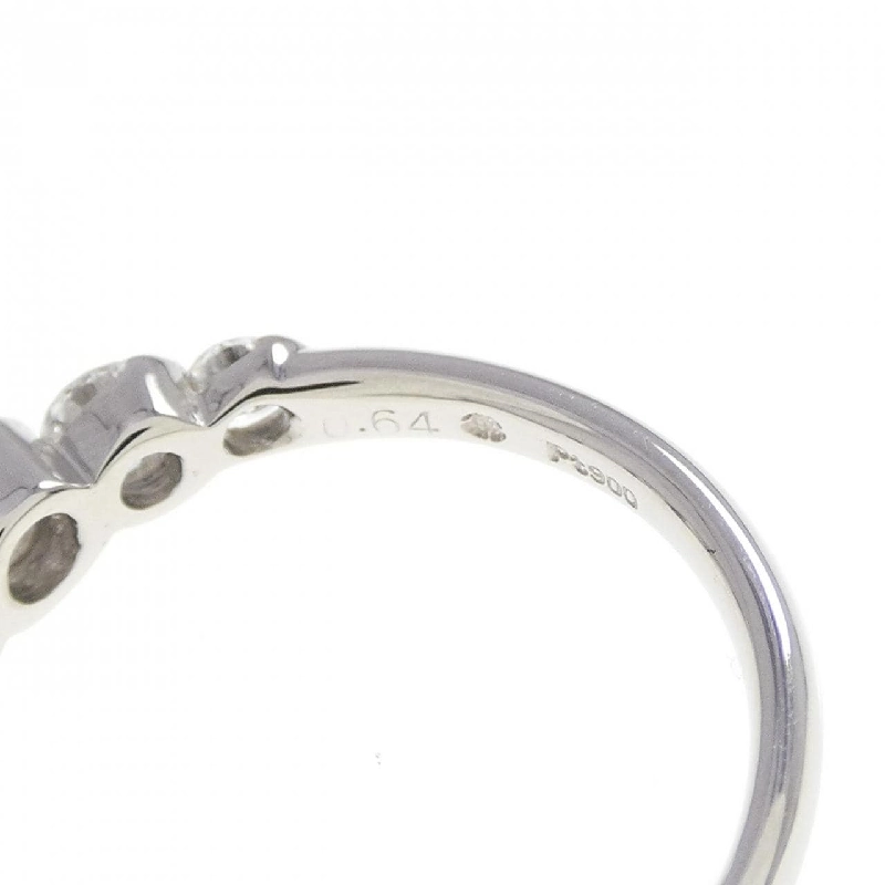 Nhẫn Gradiation Monikkendam 0.64CT - Hàng hiệu Authentic 837517