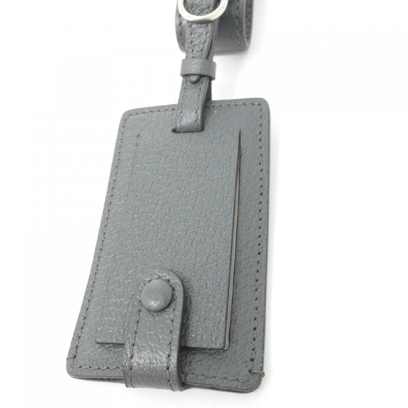 Gucci 739863 DJ20N Nhãn tên 625573