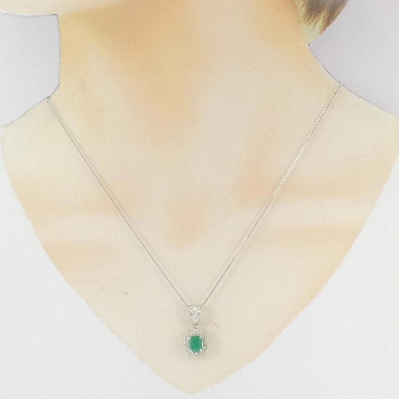 Dây chuyền ngọc lục bảo PT900/PT850 0.88CT - Hàng hiệu Chính hãng 856887