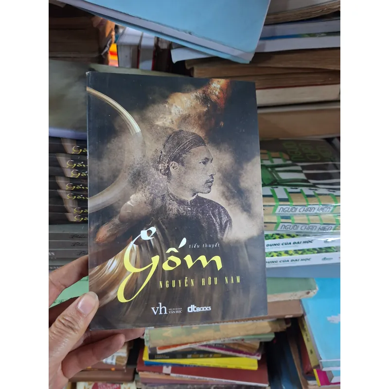 Tiểu thuyết Gốm của Nguyễn Hữu Nam . 790891