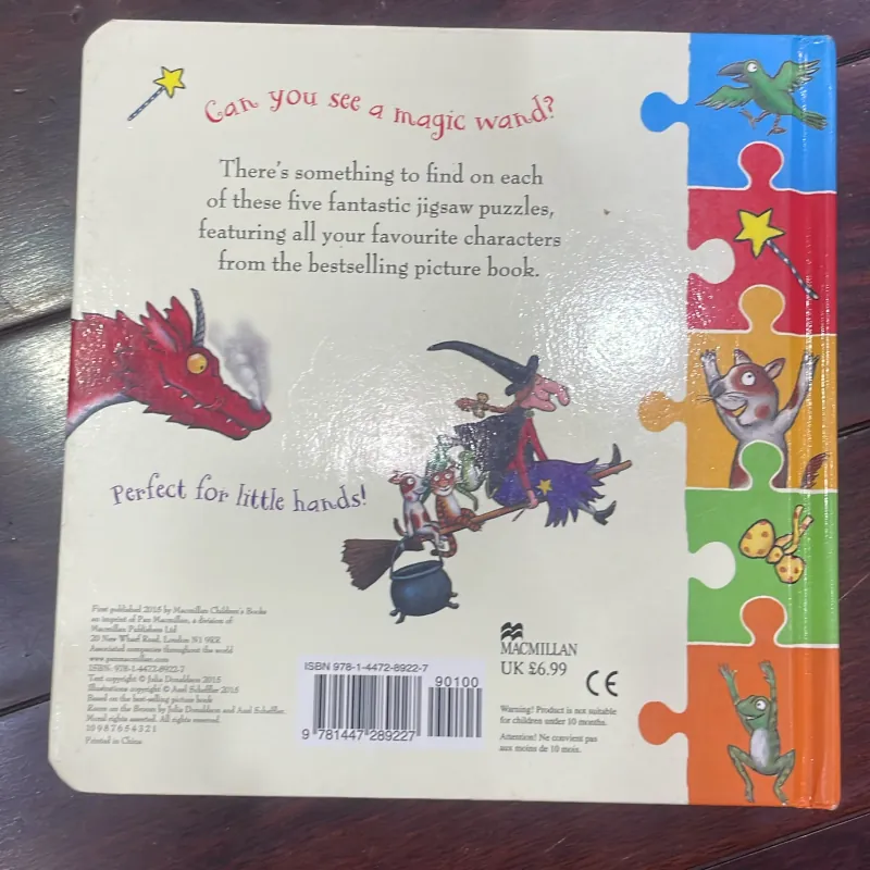 NGOẠI VĂN - sách tiếng anh trẻ em : Room on the Broom - Jigsaw Book - Julia Donaldson 1028090
