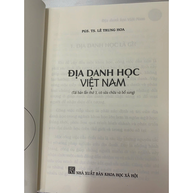 ĐỊA DANH HỌC VIỆT NAM - LÊ TRUNG HOA 538374