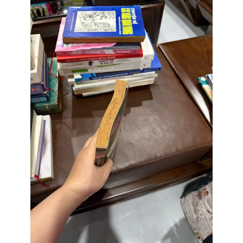 L’ENFANT D’HIROSHIMA (ĐỨA TRẺ HIROSHIMA) – ISOKO & ICHIRŌ HATANO - K4 1019550