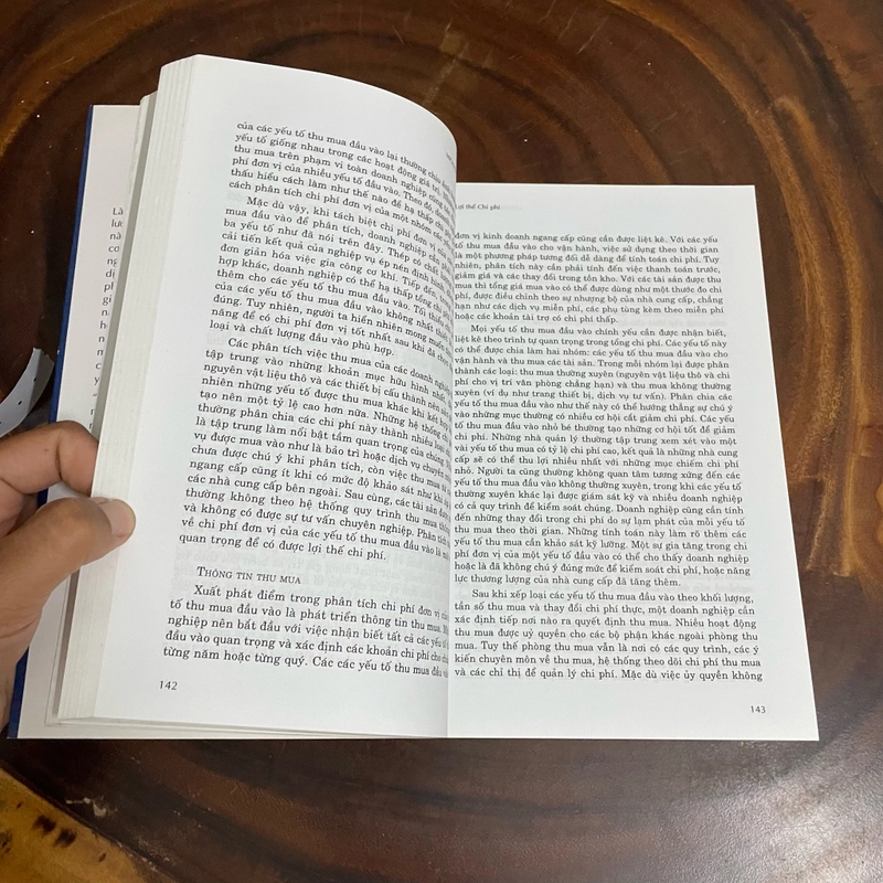 II Tựa sách: Lợi Thế Cạnh Tranh _ Tạo Lập Và Duy Trì Thành Tích Vượt Trội Trong Kinh Doanh 461921