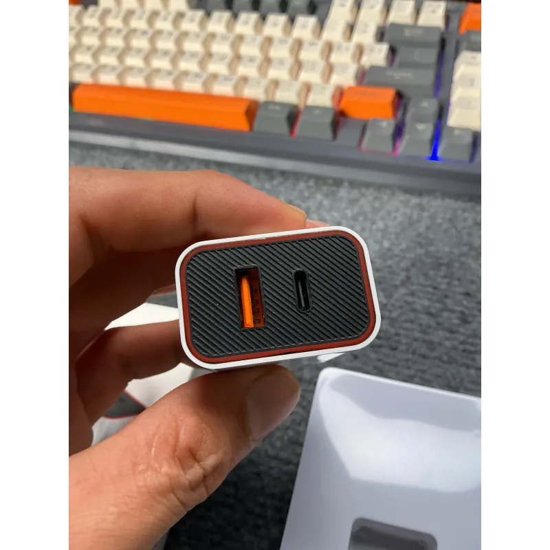 BỘ CỦ SẠC NHANH PD20W CHO IPHONE CHUẨN TYPE-C MỚI MỞ HỘP 673848