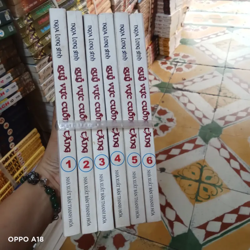 Quỷ vực cuồng tăng - Ngoạ Long Sinh  1027409