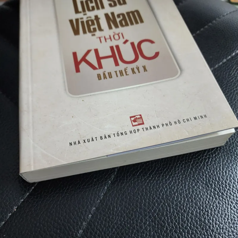 Lịch sử việt nam thời khúc đầu thế kỷ X | trần thuận chủ biên 931040
