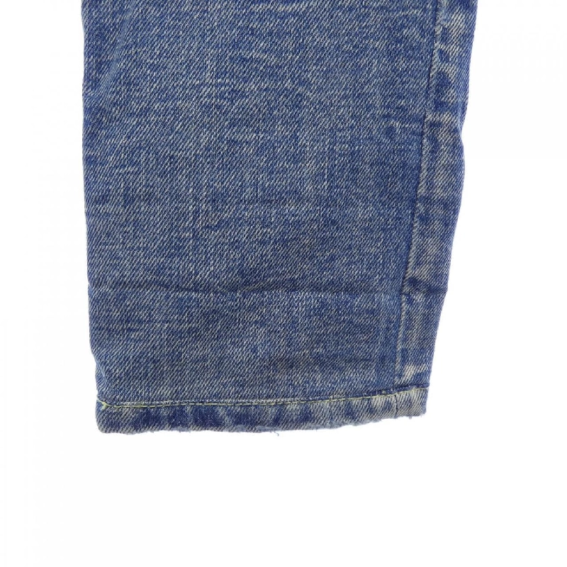 Quần jeans DIESEL - Hàng hiệu Authentic 812993