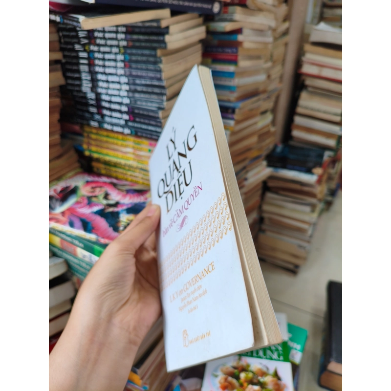 Lý Quang Diệu bàn về cầm quyền 🌱 541779