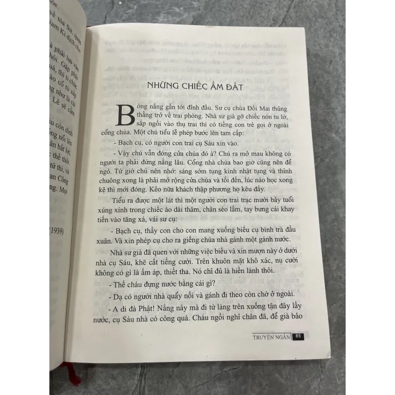 NGUYỄN TUÂN TRUYỆN NGẮN 795478